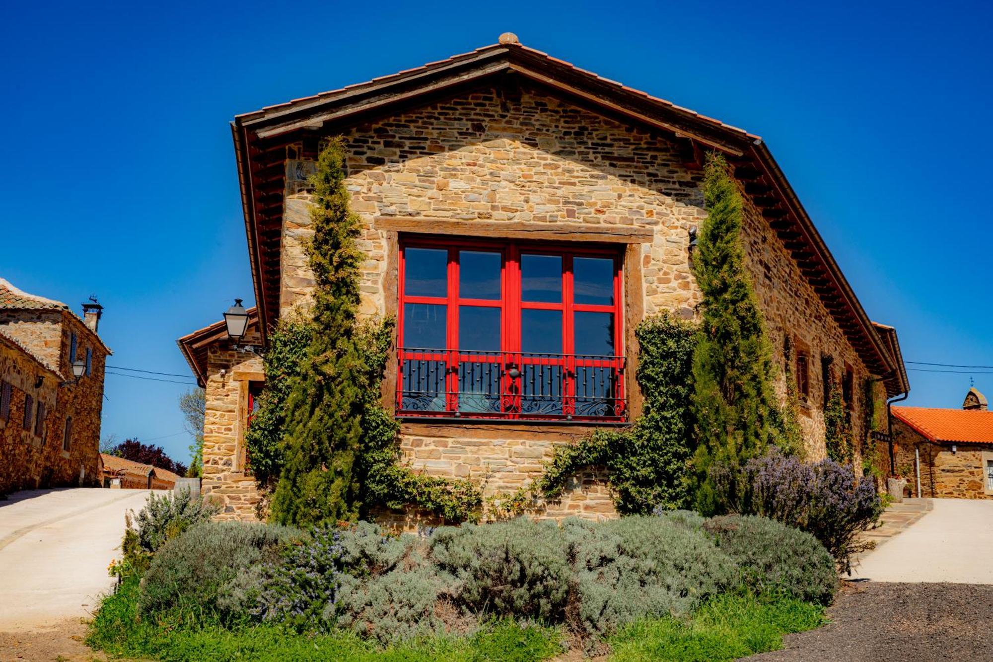 Via Avis Guest House Santa Catalina de Somoza Luaran gambar