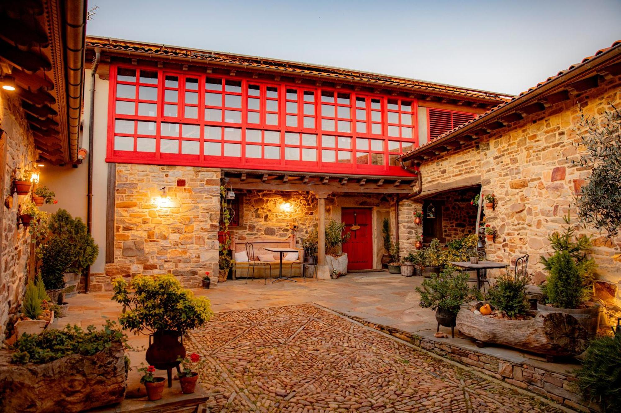 Via Avis Guest House Santa Catalina de Somoza Luaran gambar